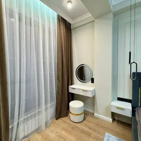 Aparthotel V *
